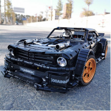 33003 THE HOONICORN MUSTANG | TECH