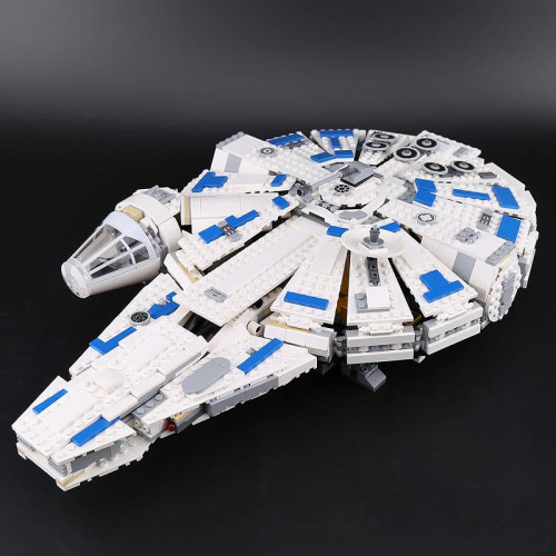 05142 THE KESSEL RUN MILLENNUIM FALCOM - UCS | STAR PLANS|