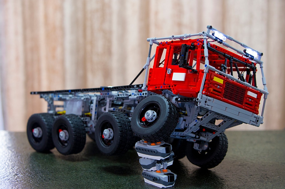 LEPIN23012TechnicMOCSeries2839pcsArakawaTowTruckTatraVehicleModelToyBuildingBlockswith5Motors1Chargi-32907709285